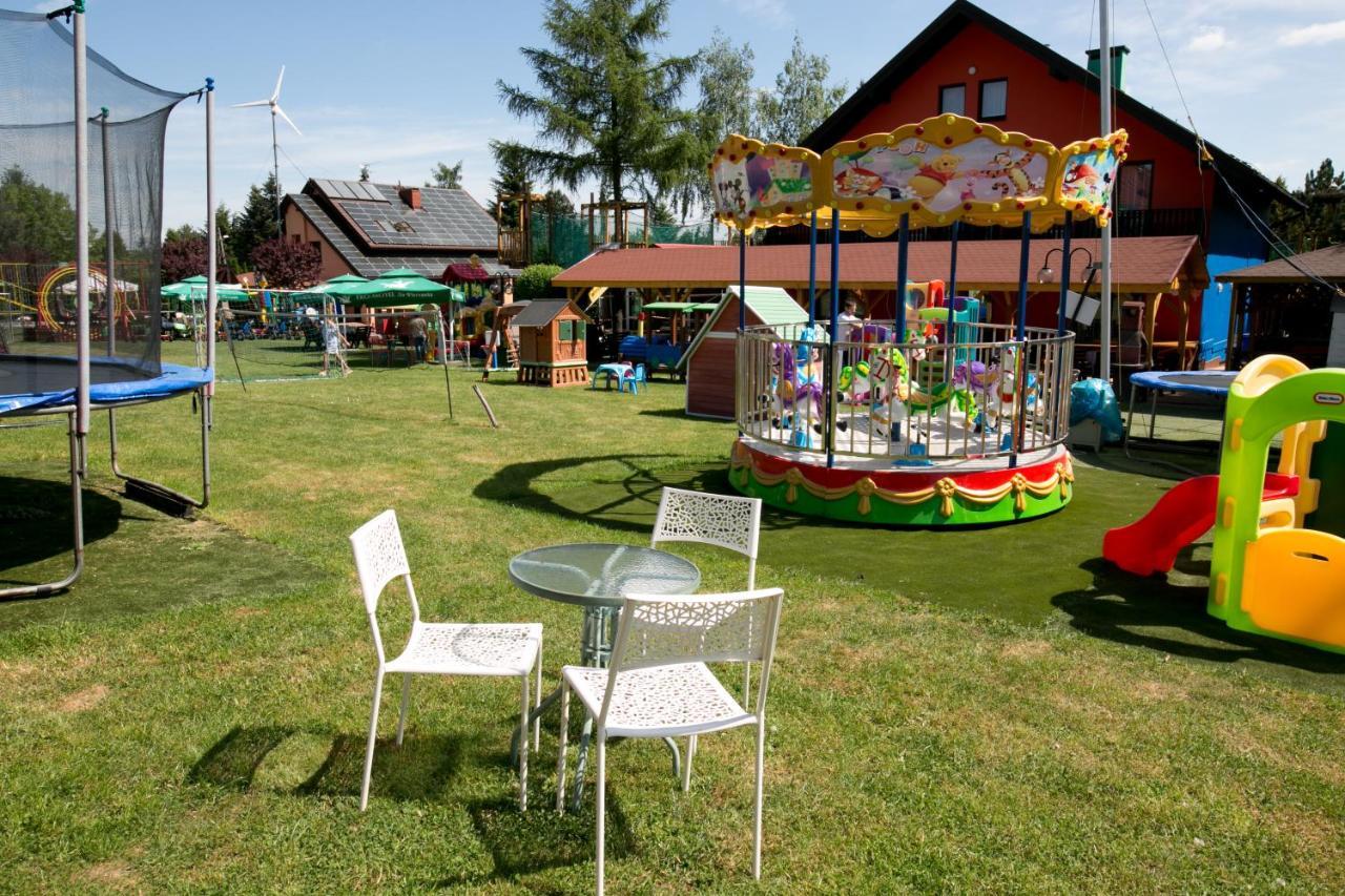 Eko Hotel Na Wierzynka & Park Pinokia Wieliczka Exterior photo